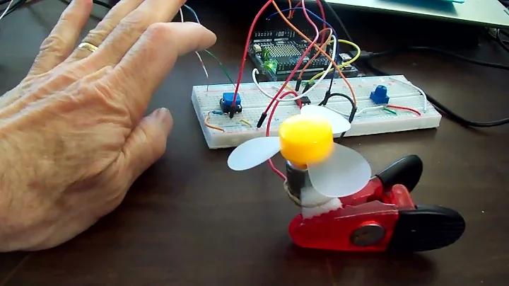 motor Control arduino Button Change Direction