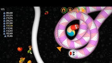 worms zone io. biggest SNAKE ATTACKING.#wormszoneio #gamebiggame #bigsnack