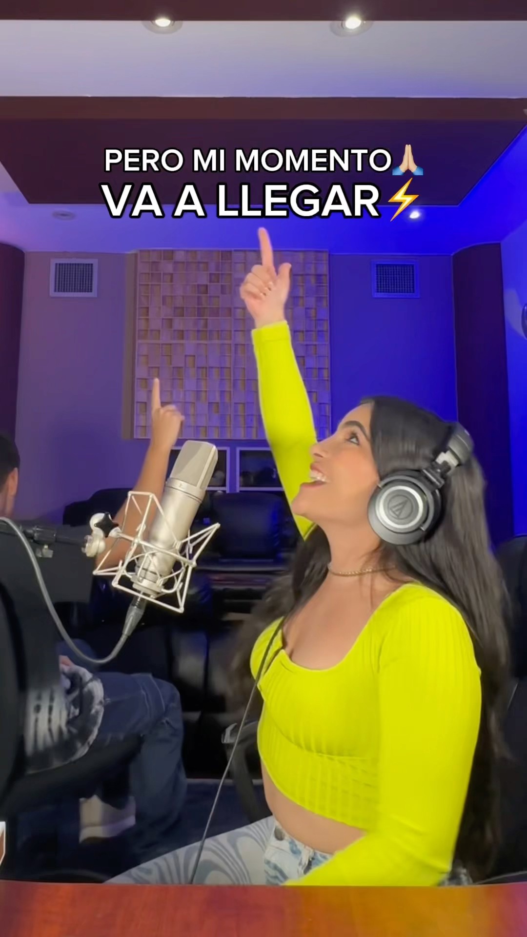 El nuevo HIMNO: ✨ MI MOMENTO VA A LLEGAR ✨ (dedícasela a tu CRUSH) ?