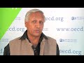 Bunker Roy talks about how rural skills can change life - OECD Week 2012