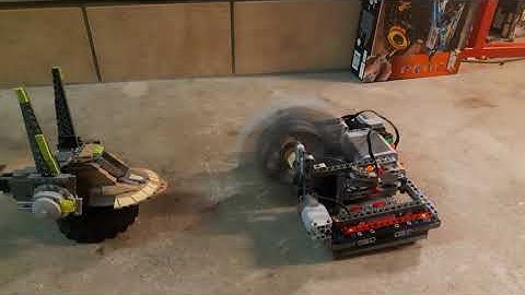 Lego shuffler Battlebot Weapon test