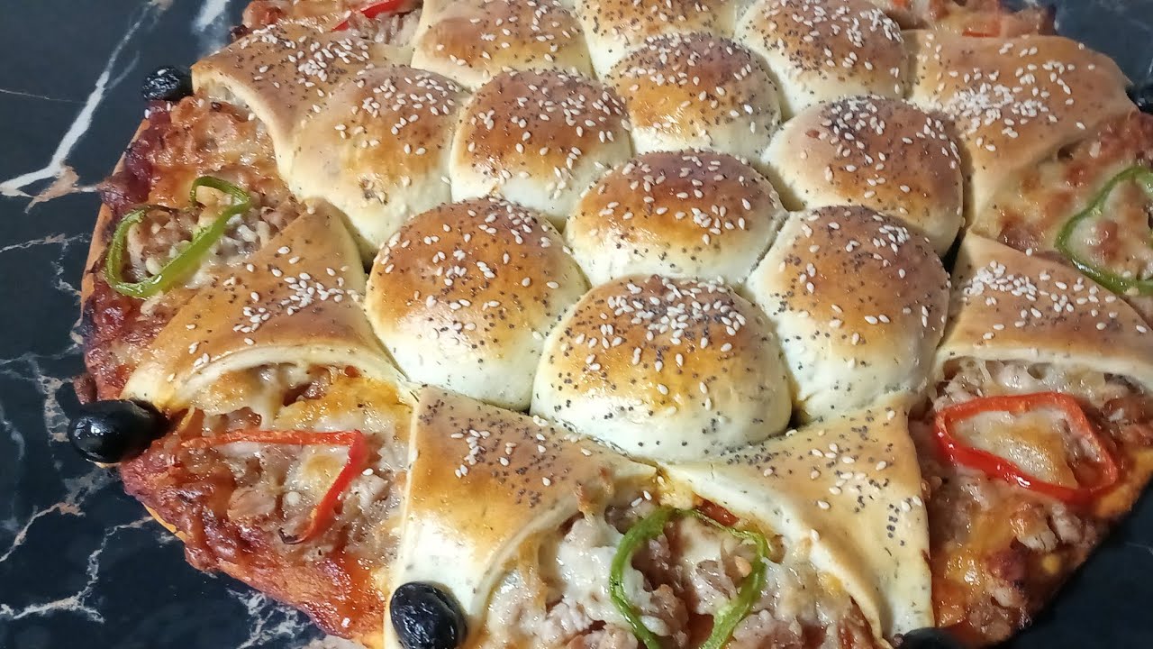 بيتزا  على شكل  الشمس🍕🌞  بطريقة سهلة وبسيطة  وجد لذيذة 👌🏻🤤