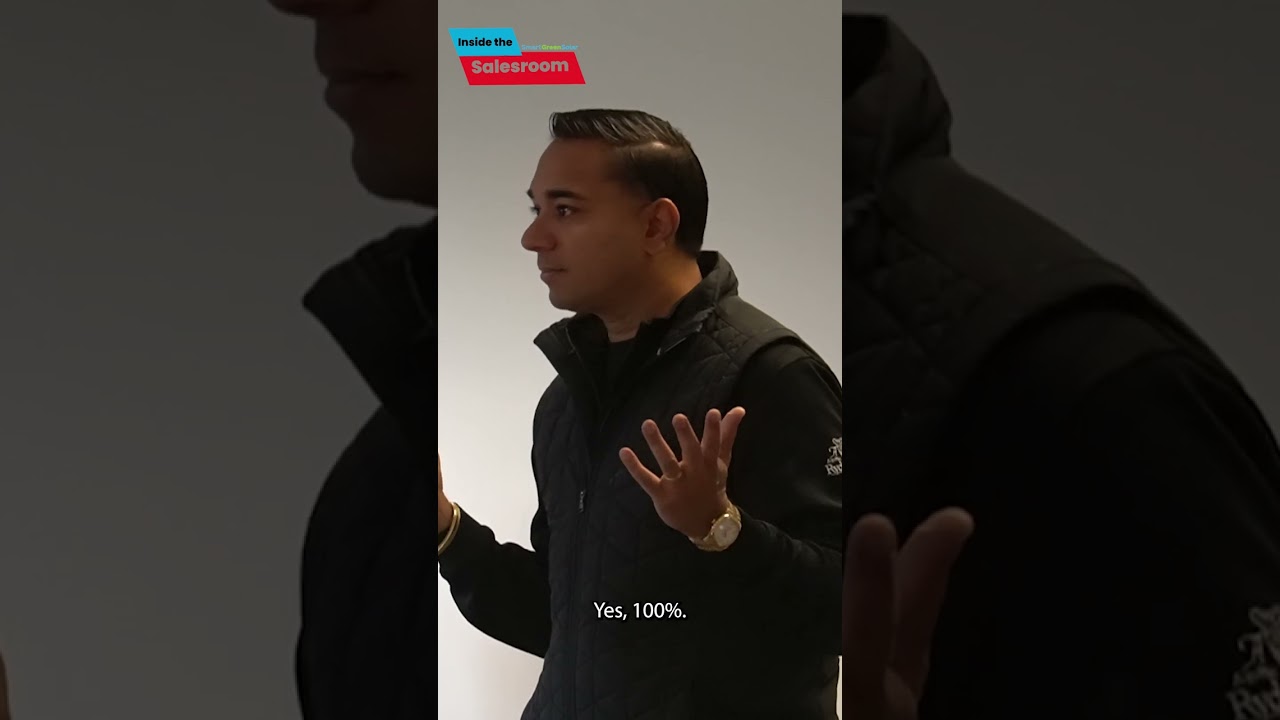 CEO Addresses Customer About Bad Reviews in 2023