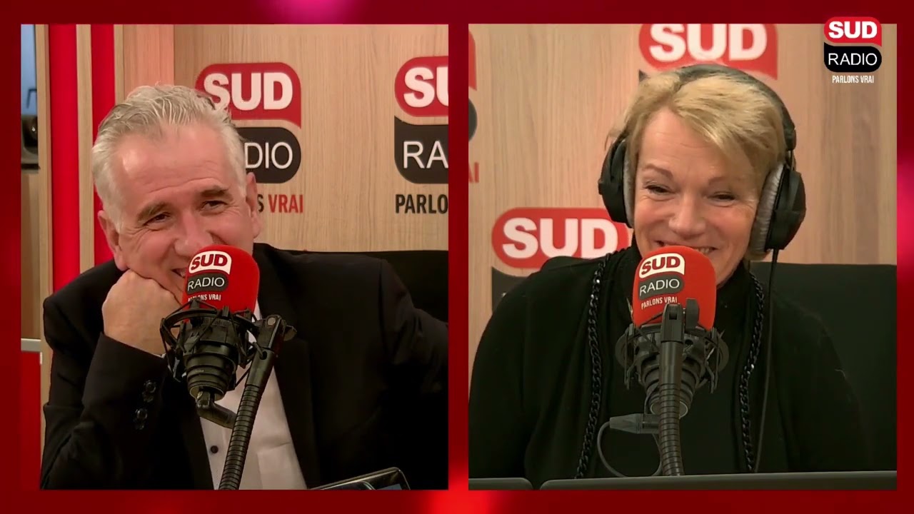 "J'aime beaucoup faire des fellations, j'ai le contrôle et j'aime ça" - Angèle