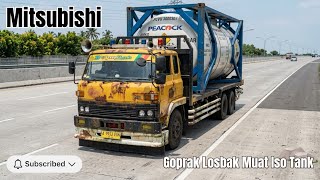 Mod BUSSID - Mitsubishi Fuso Goprak Losbak Muat Iso Tank screenshot 4