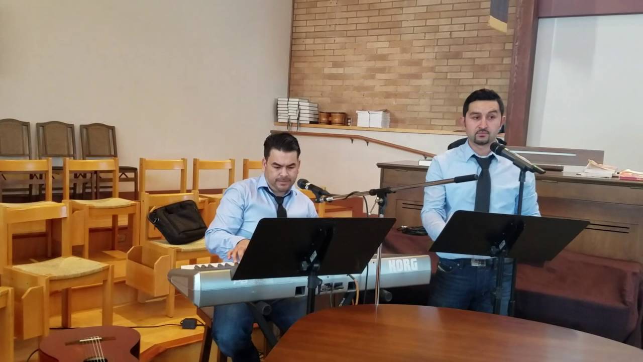 Saul Rincon Allelujah. Leonard Cohen. ( Alex Rey y Saul Rincon) - YouTube