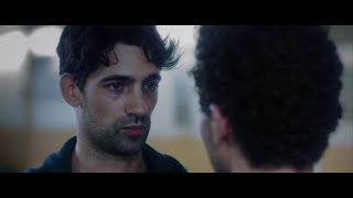 Théo et Hugo dans le Même Bateau (Theo & Hugo, Paris 05:59) - Trailer Legendado