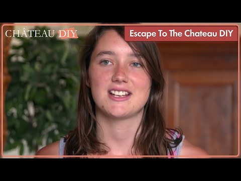 Moving In With No Water and a Plumbing Disaster | Escape To The Chateau DIY