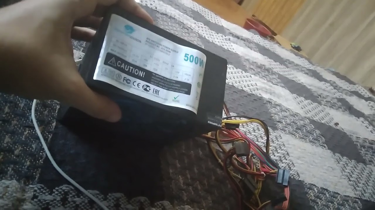 комплектный блок питания из компьютерного корпуса powercool. служит лучше любого бюджетного