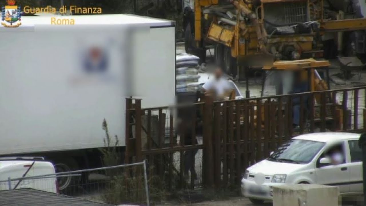 Fiumi di droga dal Marocco per rifornire Roma, 14 arresti