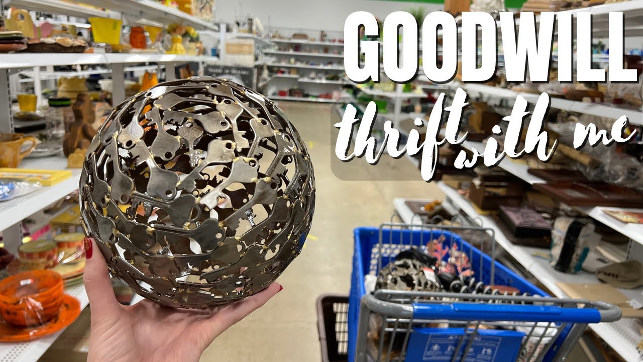 Might As Well GRAB THEM ALL | Goodwill Thrift With Me | Reselling - YouTube