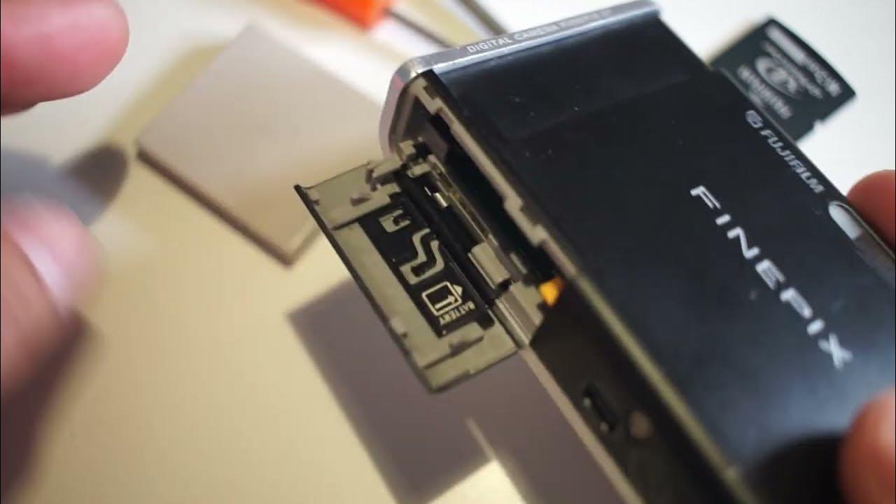 how-to-remove-the-battery-from-fujifilm-finepix-z1-and-j10-tutorial