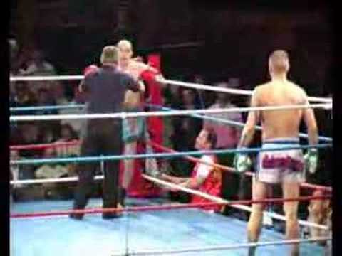 Wicker Camp Muay Thai - Arjarn Mick Mullaney (Dani...