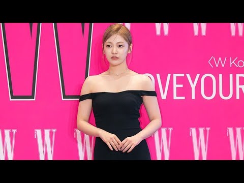 NingNing for WKorea red carpet #LoveYourW