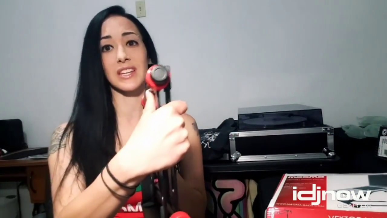 Magma MGA75527 VEKTOR Portable Laptop Stand Review with DJ PonFetti | I DJ NOW