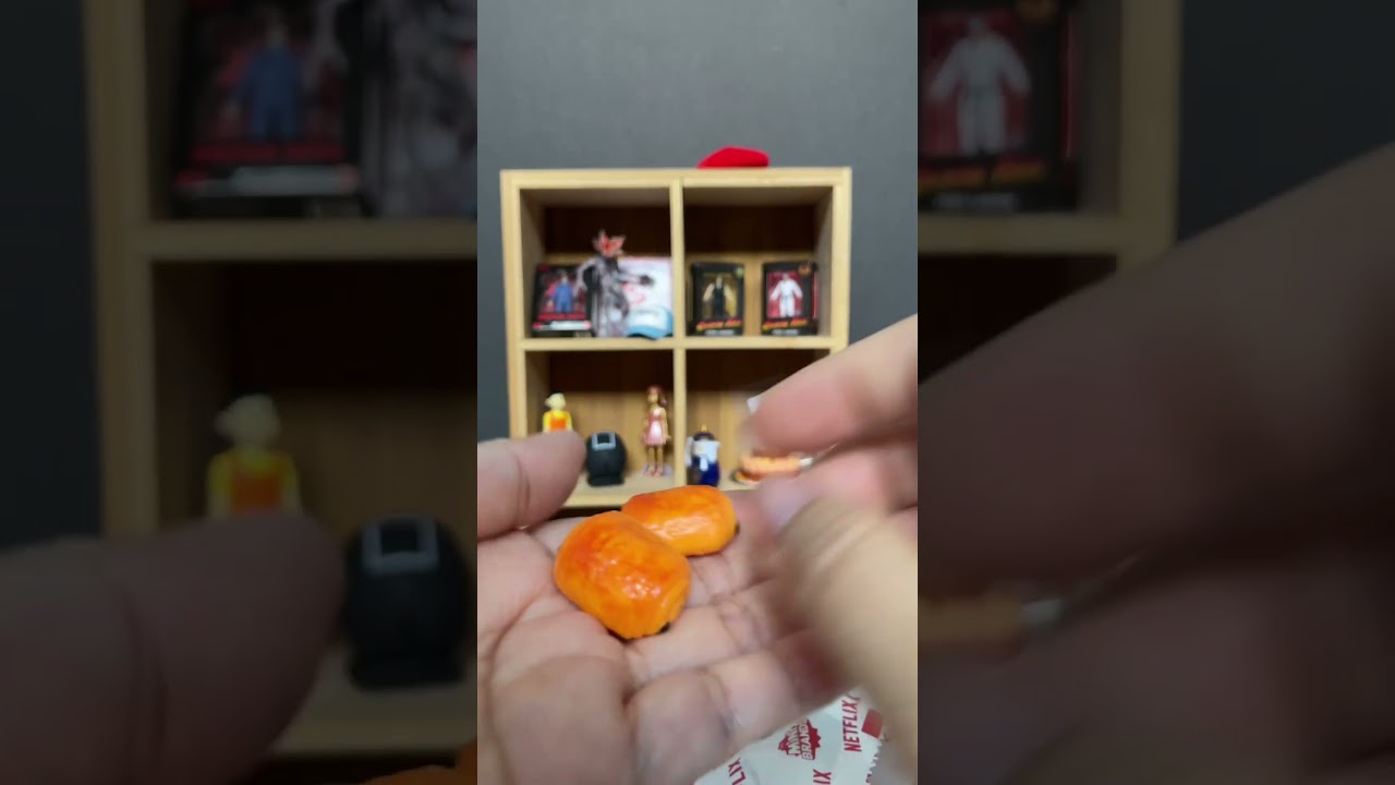 Opening Netflix Mini Brands until I get a new one 