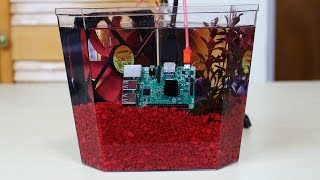 Raspberry Pi 3 Submerged in Mineral Oil - In 3 Minutes