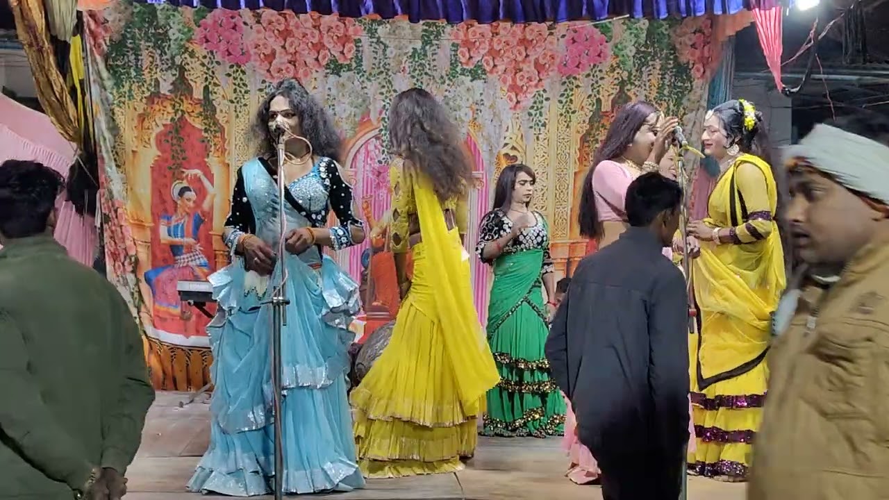 NAUTANKI #ऐसे न जा खपा होके मुंह मुझसे मोड़ के✓शुक्ला जी धाता की नौटंकी 💘💕💘💕