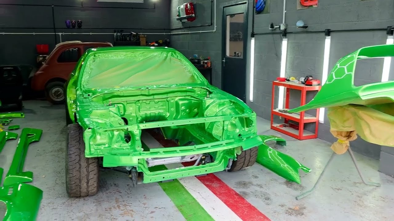 R33 покрашен и собран, готов к вывозу. Какой цвет!!