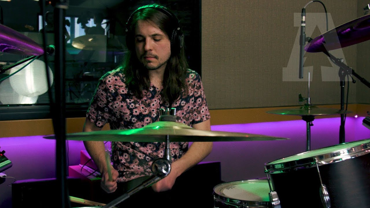 Kali Masi - Sputter / Your Other Left | Audiotree Live adlı videoyu YouTube'da izle Kali Masi - Sputter / Your Other Left | Audiotree Live adlı videoyu YouTube'da izle