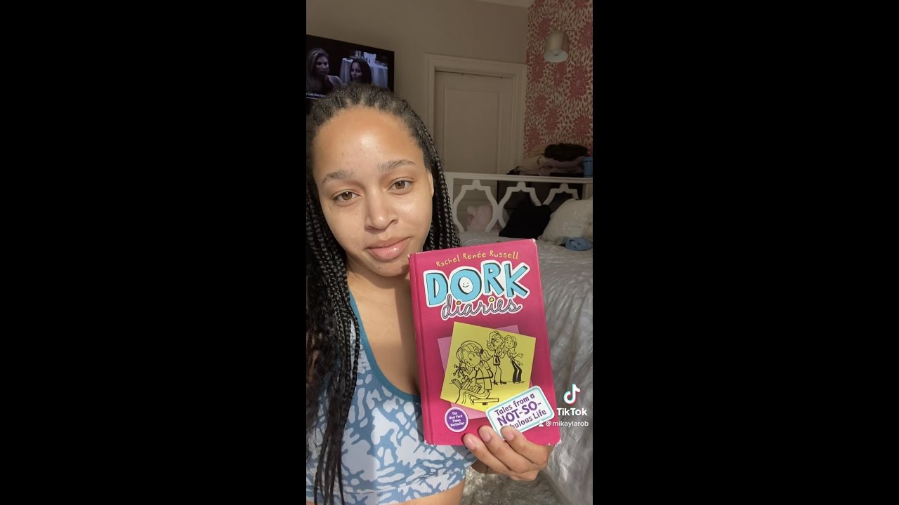 Интересный факт, если вы выросли на «Дневниках придурка»! Автор Рэйчел Рене Рассел — моя тётя! 😊 ...