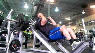 Leg Training Hack Squats 380Lbs X 10 Reps 11 13 16
