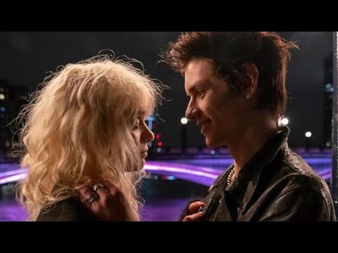 Pistol Scene+Louis Partridge (Sid Vicious meet Nancy Spungen)