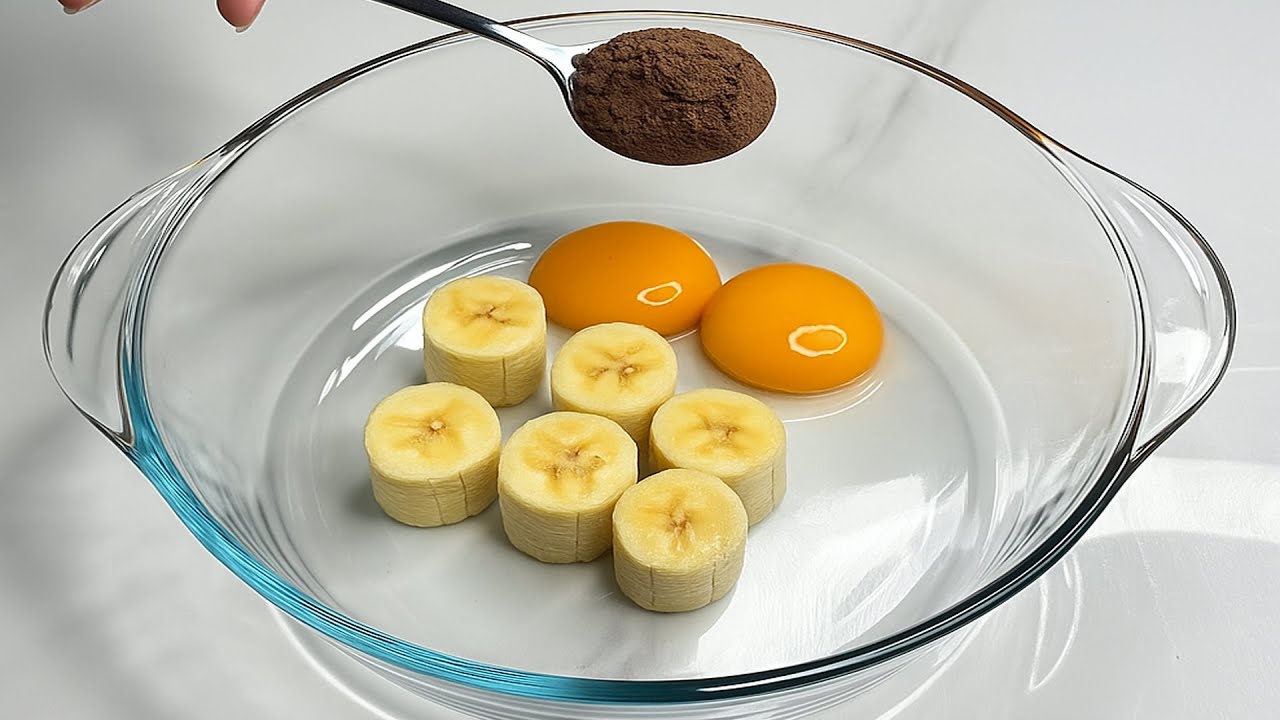 Healthy Banana Brownie – 3 Main Ingredients, Ready in 25 Minutes!