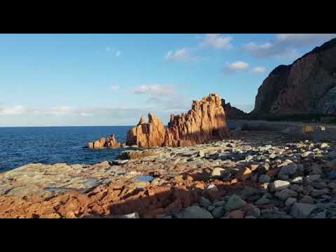 Una visuale delle rocce rosse a gennaio