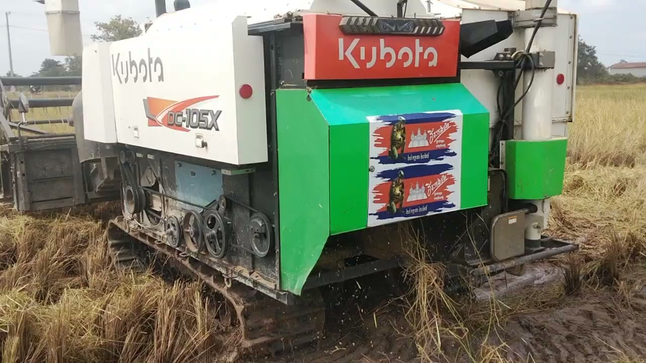 2025 Combine Harvester Machinery Kubota DC105X Process ...YouTube · Tractor Cambodia De.12.2025