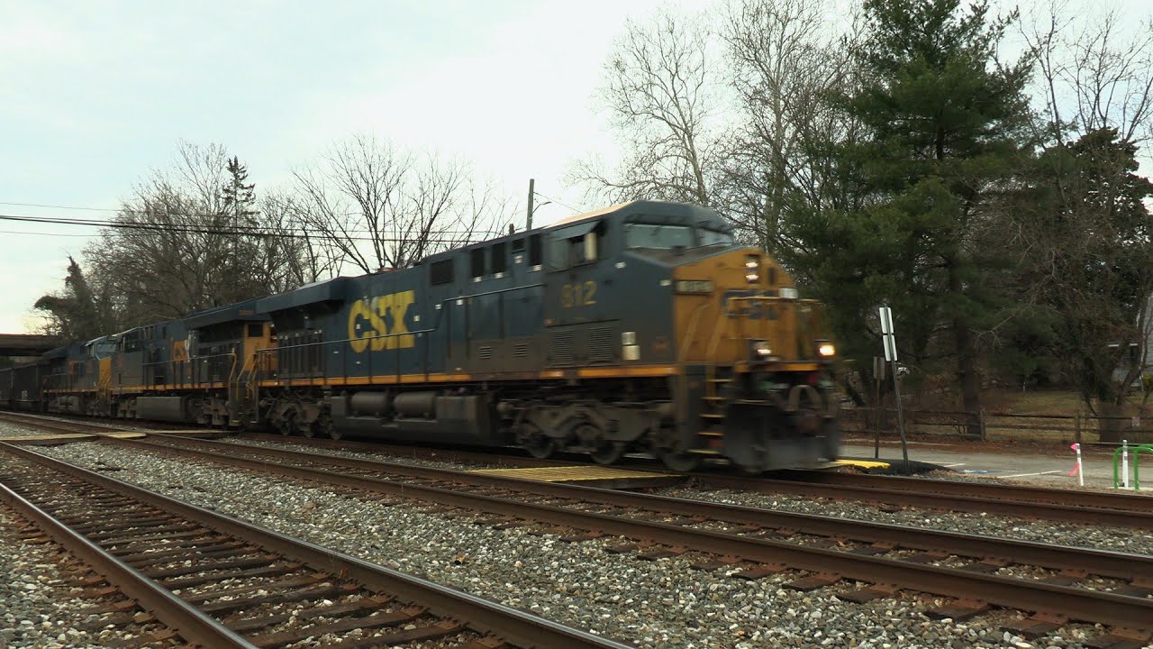 12/21 CSX loaded coaltrain C785 on the OML at St Denis MD 