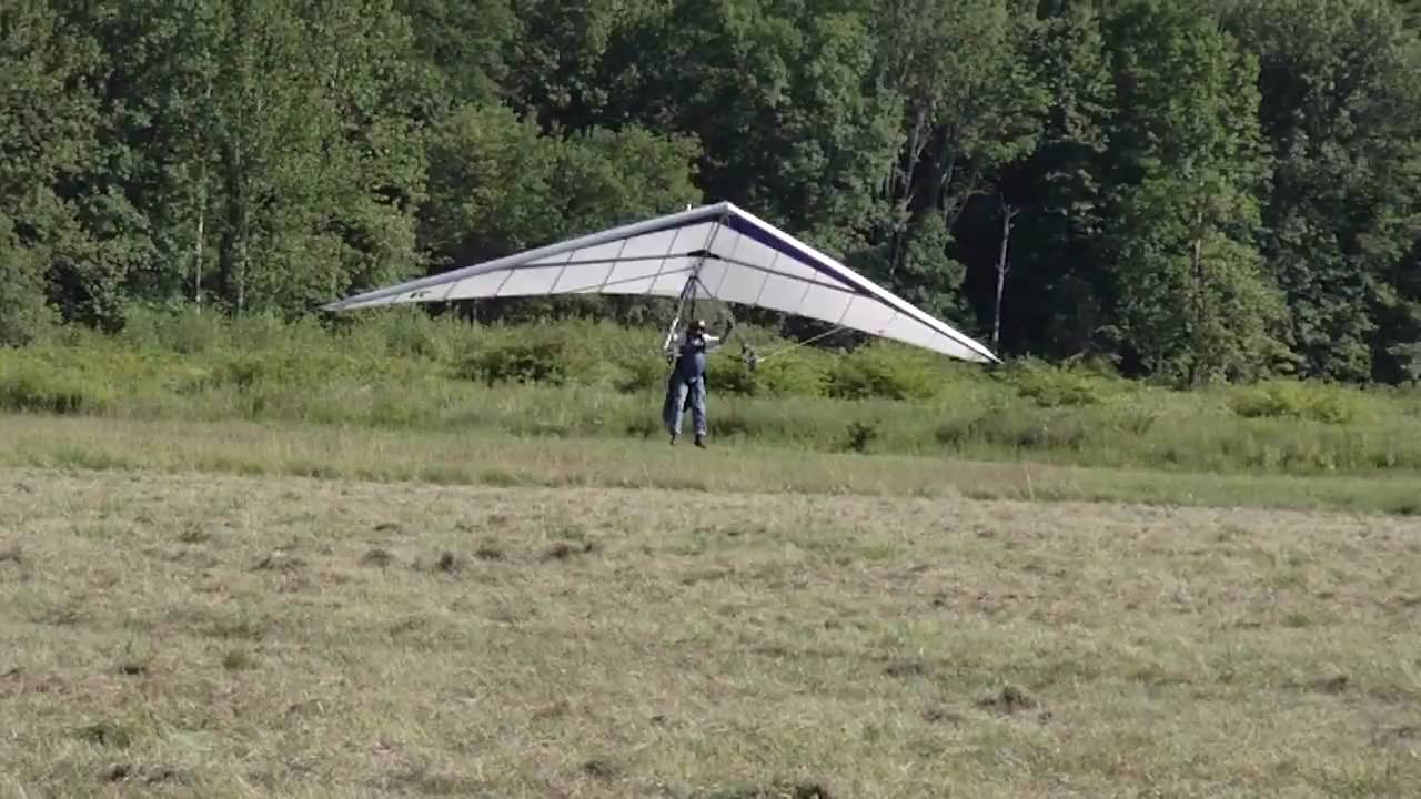 Hang glider landing whack