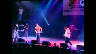 Eminem. -.Love.Me.(feat..Obie.Trice.and.50.Cent) Live.in.Barcelona