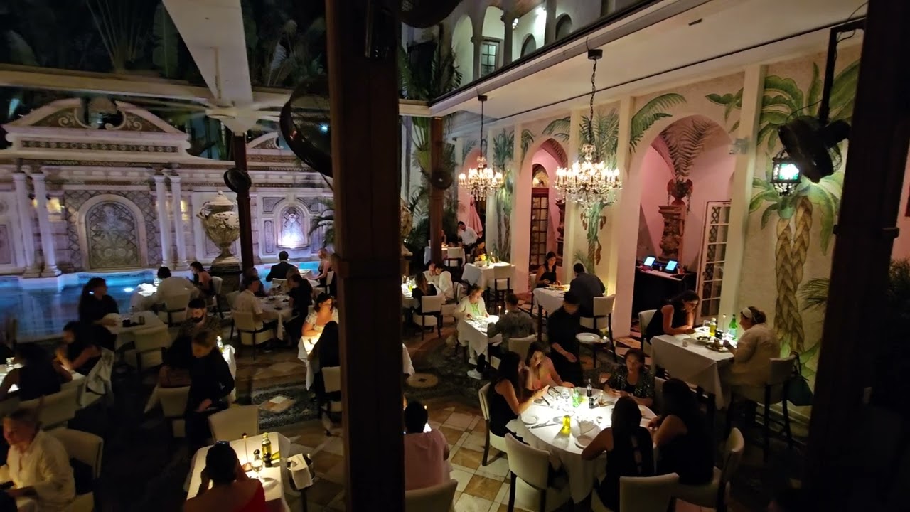 Gianni's restaurant At The Former Versace Mansion