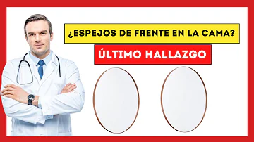 ¿Los espejos deben mirar hacia la cama?