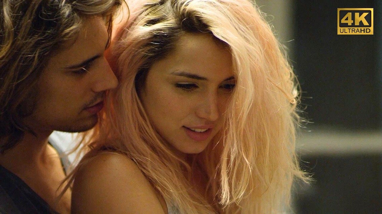 Циничный парень влюбляет в себя больную девушку, чтобы  потом с ней...