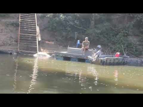 e por isso que não pega peixe aqui no rio miranda neste friu @Rancho do Marcão