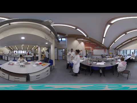 Cambridge Regional College: Chemistry Laboratory 360 Virtual Tour