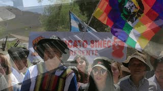 Piano/Vocals: El pueblo unido jamás será vencido