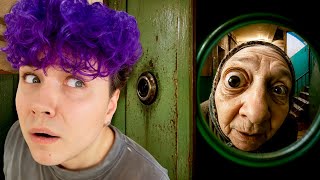 НЕ ОТКРЫВАЙ ДВЕРЬ этой БАБКЕ в 00:00!!!!☠️ — trending on YouTube in Russia