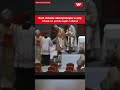 Szokujące nagranie: Kard. Dziwisz uderza kleryka w rękę 🎥