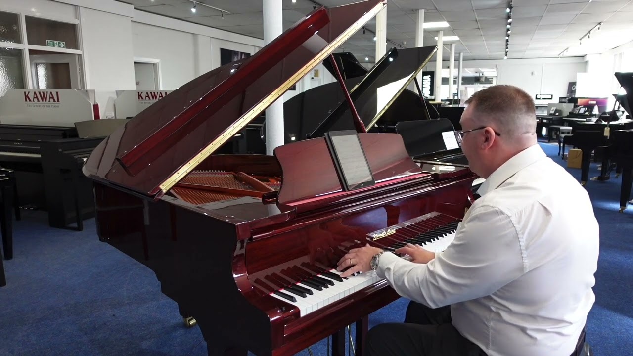 Second Hand Wendl & Lung P161 Baby Grand Piano | Polished Mahogany