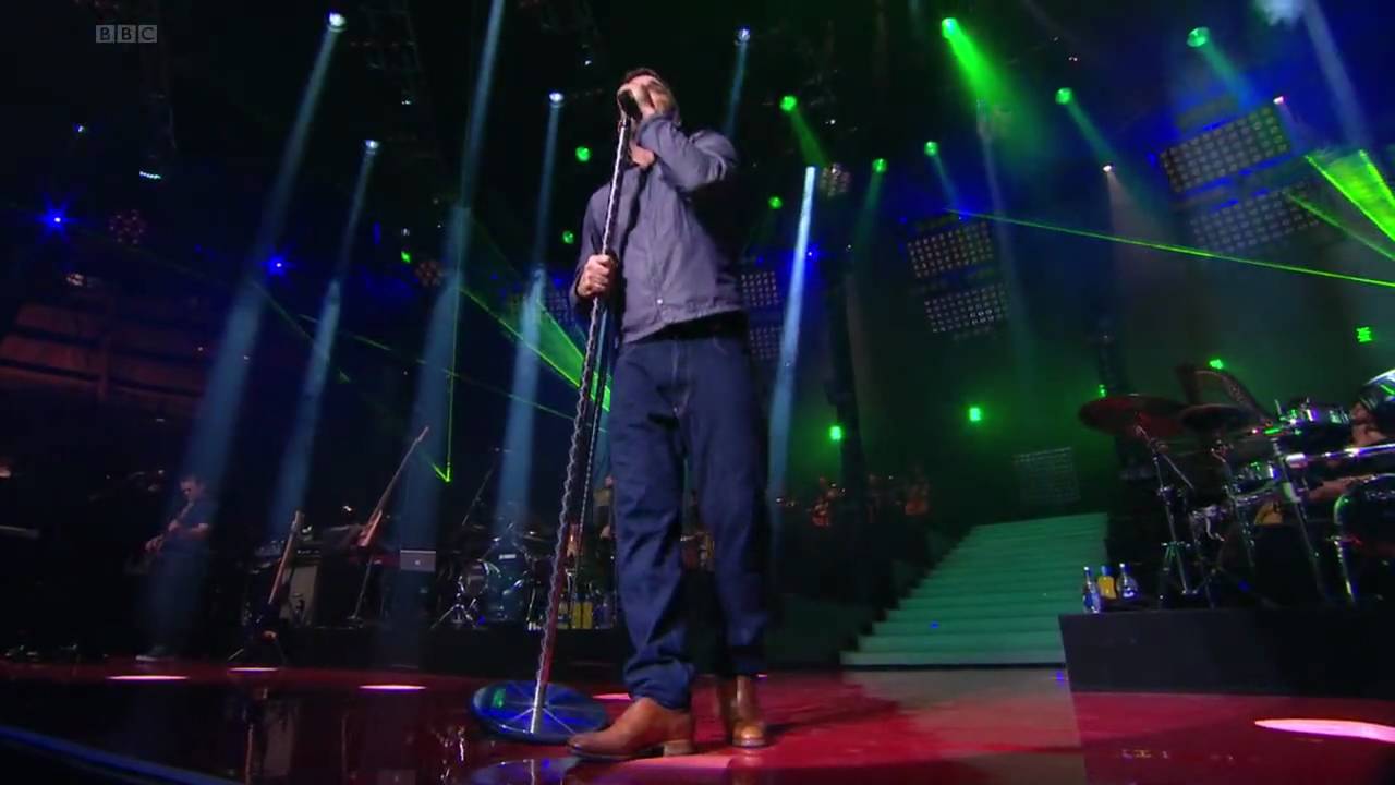 [HD] No Regrets - Robbie Williams (Electric Proms 2009)