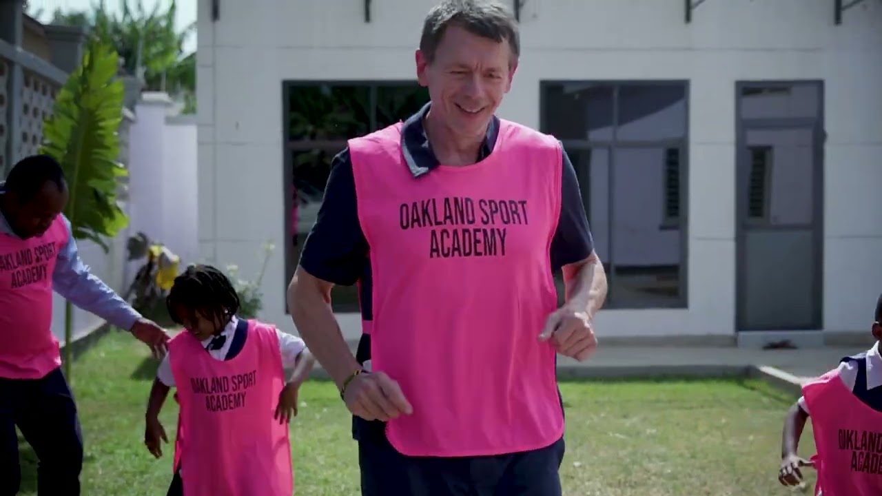 Welcome to Oaklands Modern Academy…!