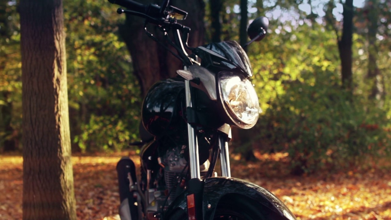 Junak 121 FL Euro 4 z bliska | Junak.com.pl