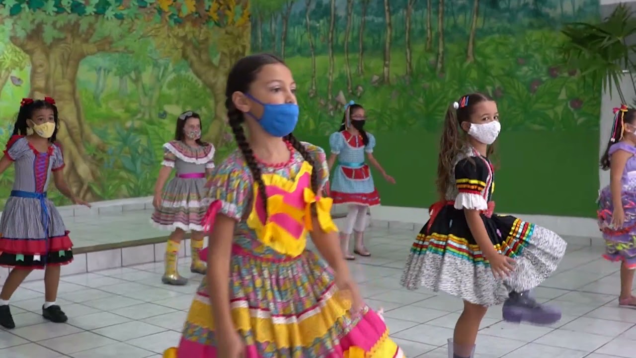 Festa Junina Escola Rui Barbosa - 2º ano A (Fogo na Botina)