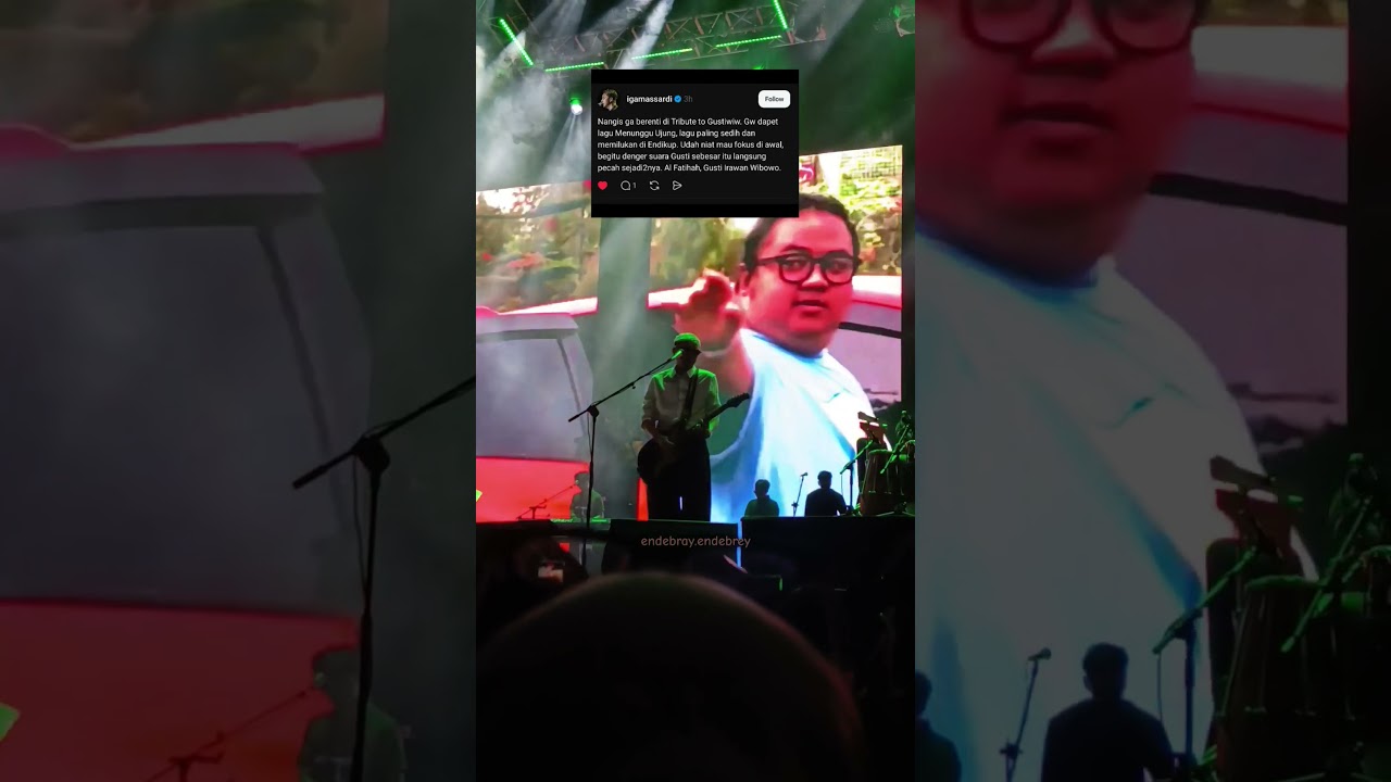 Iga Massardi nangis ga berenti di lagu Menuju Ujung. Tribute to Gusti Irwan Wibowo Synchronize Fest
