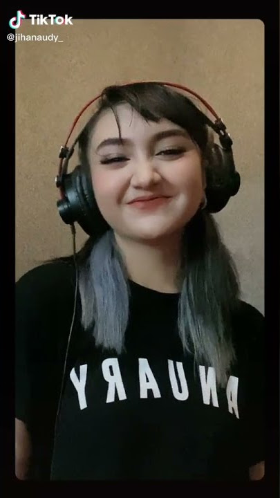 Jihan Audy asik banget main tiktok