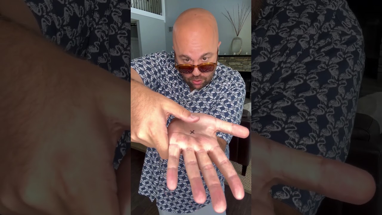 The Impossible Magic Marker Illusion 😮 