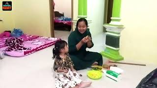 Ulya Makan Pelem Mangga